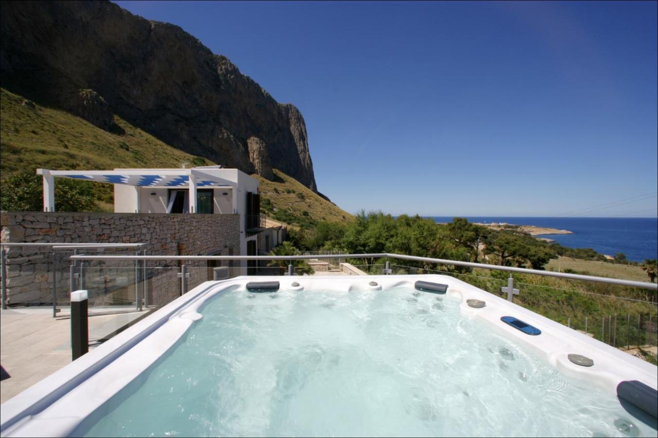 Villa Antonia - Vasca Idromassaggio Terrazza Vista Mare San Vito Lo Capo Exterior photo